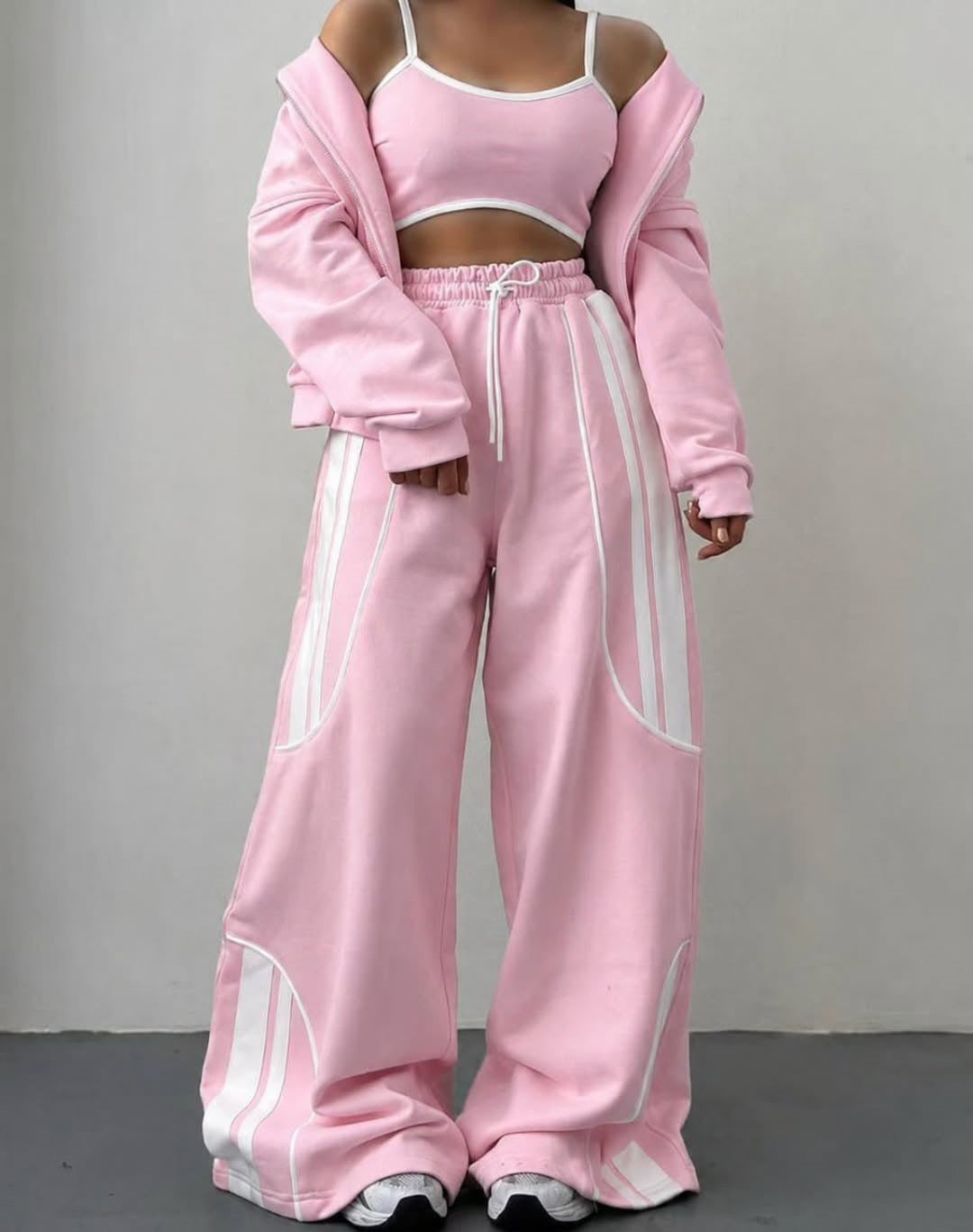 Damen Oversize Kapuzen-Sweatjacke mit Reißverschluss und weitem Trackpant-Set EB