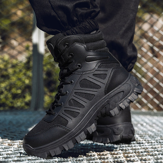 Herren Outdoor-Boots mit strapazierfähigem Obermaterial und rutschfester Sohle EB