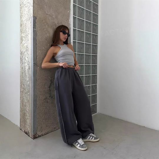 Damen nan weite Lounge-Jogginghose mit elastischem Komfortbund und seitlichen Eingrifftaschen EB