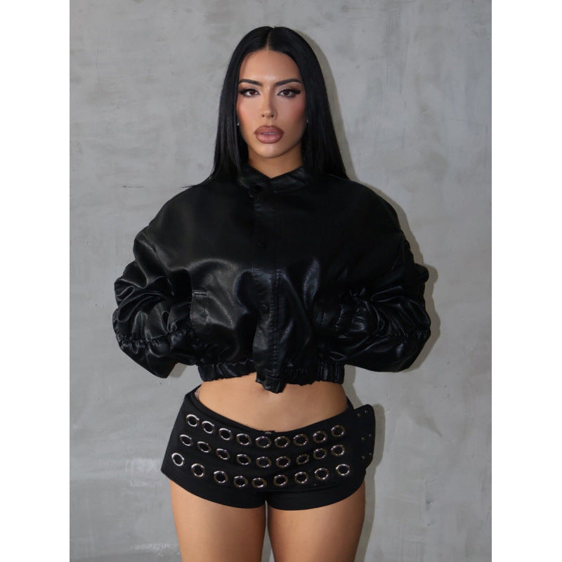 Damen modischer Minirock mit asymmetrischem Schnitt und metallischen Details EB