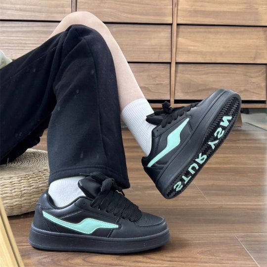 Damen Sneakers im sportlichen Vintage-Stil mit gepolsterter Innensohle EB
