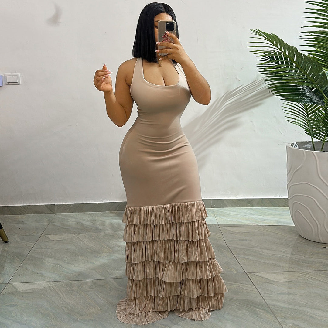 Damen Maxikleid mit raffiniertem Volant und tailliertem Schnitt EB