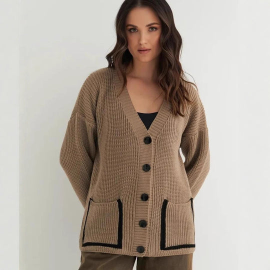 Damen Lässiger Strickcardigan mit tiefem V-Ausschnitt und praktischen Taschen EB