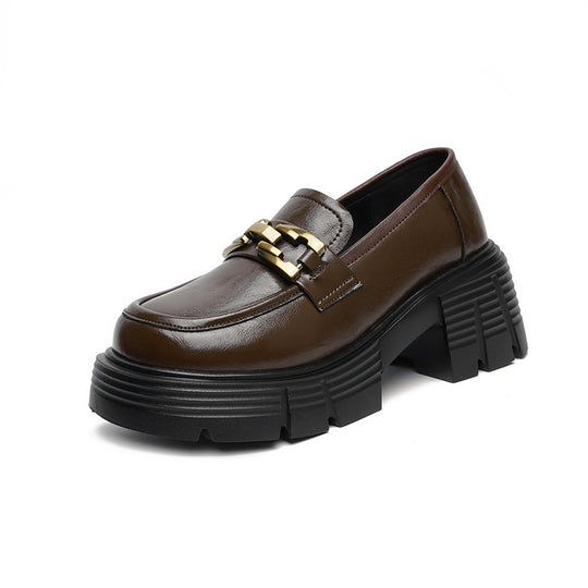 Damen Chunky Loafers mit luxuriösem Goldschmuckdetail und rutschfester Sohle EB