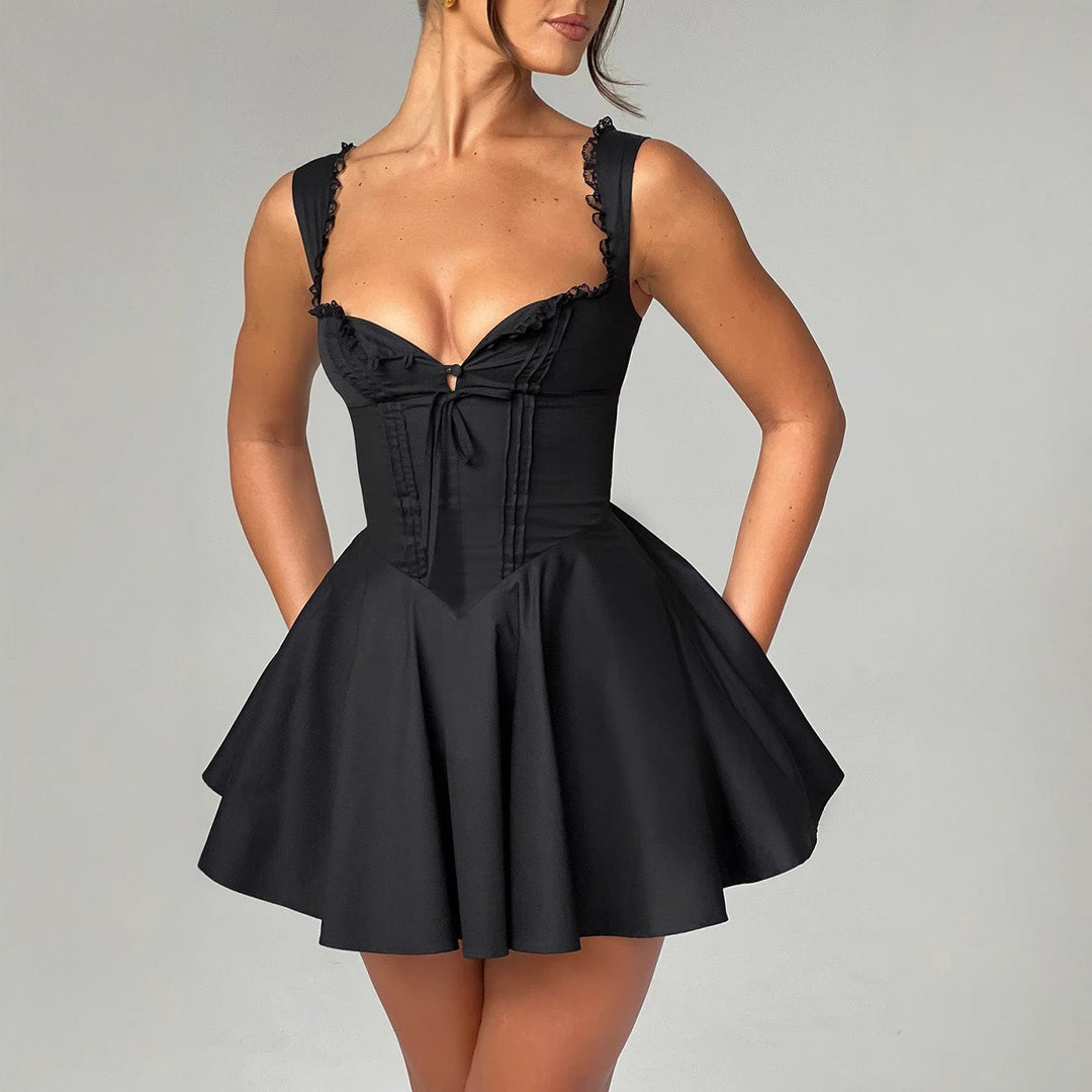 Damen Minikleid mit tiefem Ausschnitt, Rüschendetails und verkürztem Rock EB