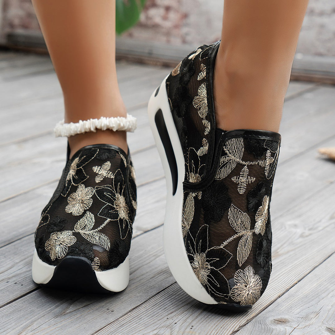 Damen Leichte Slip-On Sneaker mit einzigartigem Blumendesign EB