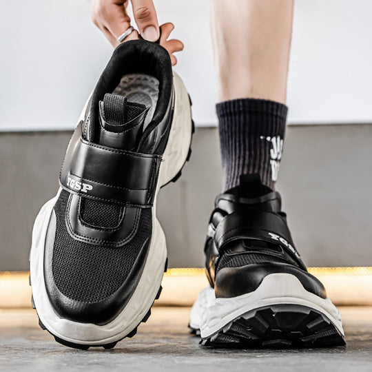 Damen Sportliche Sneaker mit innovativem Klettverschluss und dämpfender Laufsohle EB
