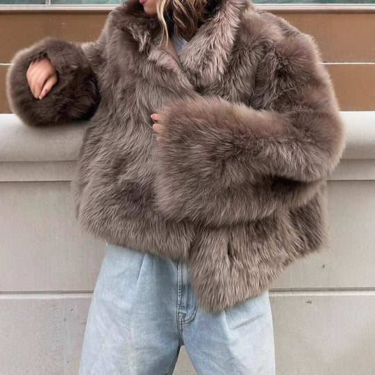 Damen Modische Kurzjacke aus hochwertigem Kunstfell mit elegantem Kragen EB