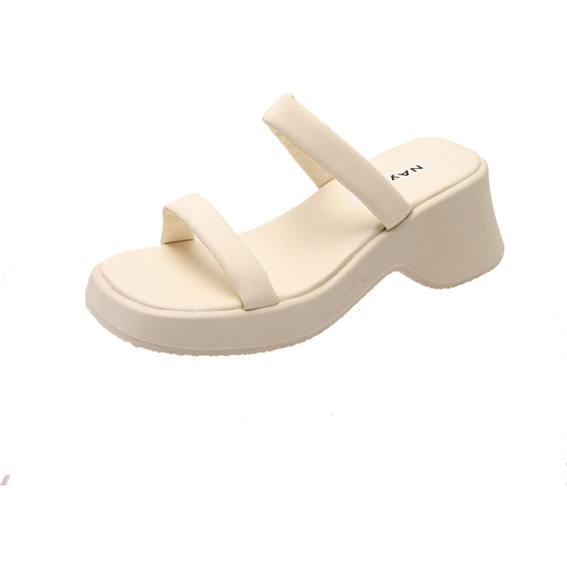 Damen Plüschsandalen mit innovativem Plateau EB