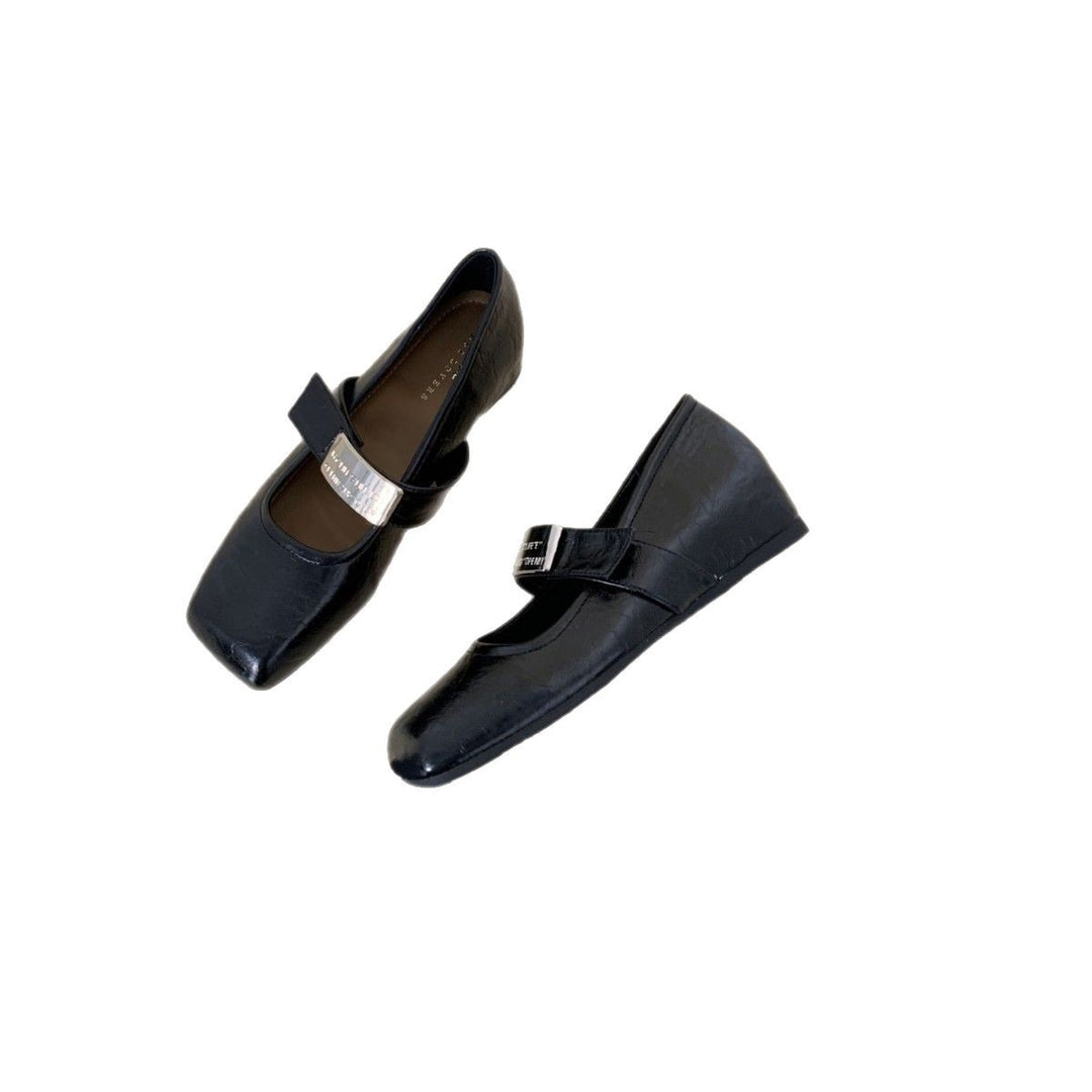 Damen Ballerinas mit modischem Riemchenverschluss und bequemem Fußbett EB