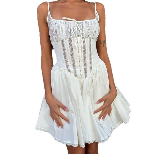 Damen Spitzenkleid mit tailliertem Schnitt und Rüschendetails EB