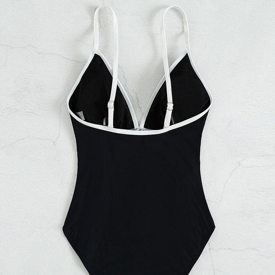 Damen eleganter Badeanzug mit Kontrastnähten EB