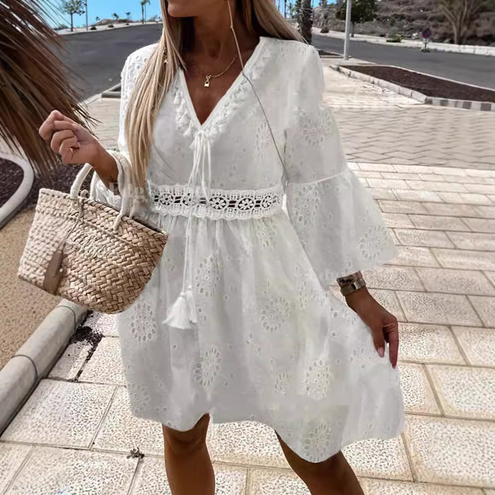 Damen Sommerkleid mit luftigen Trompetenärmel und elegantem Häkelgürtel EB