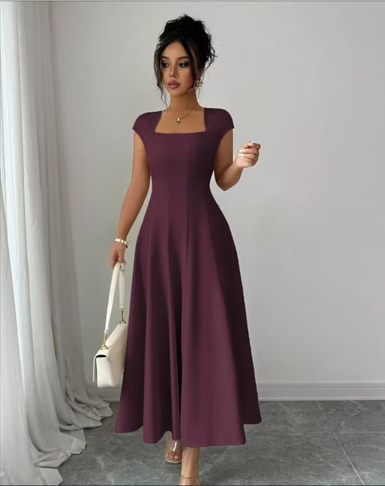 Damen Elegantes Maxikleid mit rechteckigem Ausschnitt und fließendem Rock EB