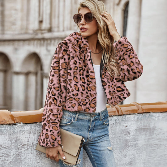 Damen Kunstfelljacke mit elegantem Leopardenmuster und modernem Schnitt EB