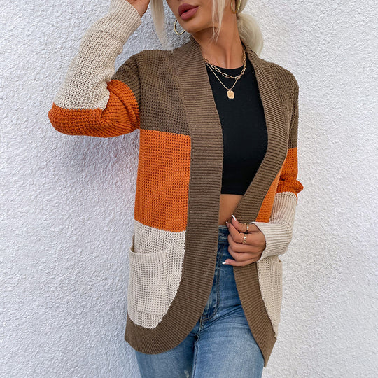 Damen Strickjacke mit modernen Farbblockdetails und praktischen Taschen EB