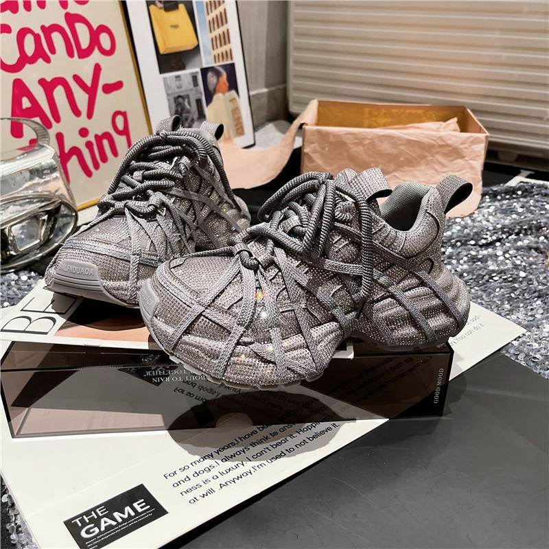 Damen modische Sneakers mit innovativem Textil-Design EB