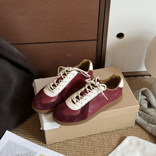 Damen Sportliche Sneakers aus hochwertigem Wildleder mit atmungsaktiven Einsätzen EB