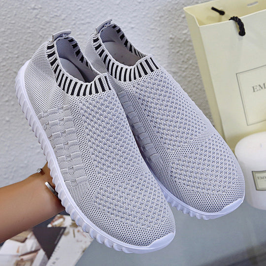 Damen atmungsaktive Slip-On Sneakers mit flexiblem Strickdesign EB