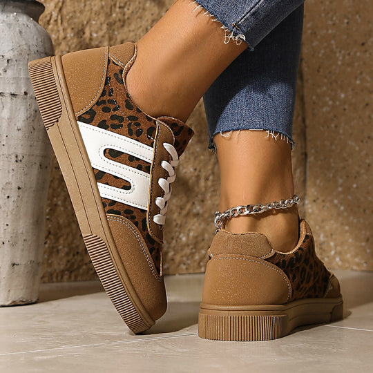 Damen Sneakers im eleganten Leo-Design mit abriebfester Sohle und atmungsaktiver Konstruktion EB