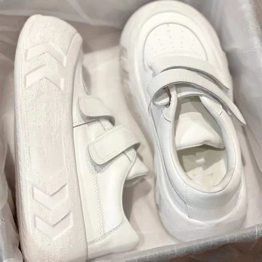 Damen Komfortable Sneaker mit praktischem Klettverschluss EB