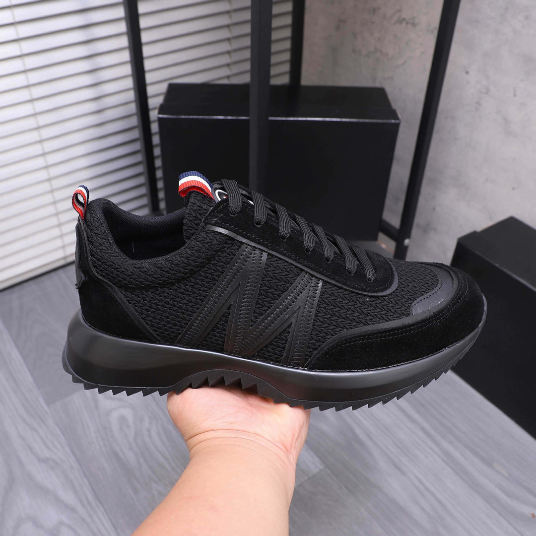 Damen Atmungsaktive Freizeitsneaker mit rutschfester Sohle und modischem Profile von EB