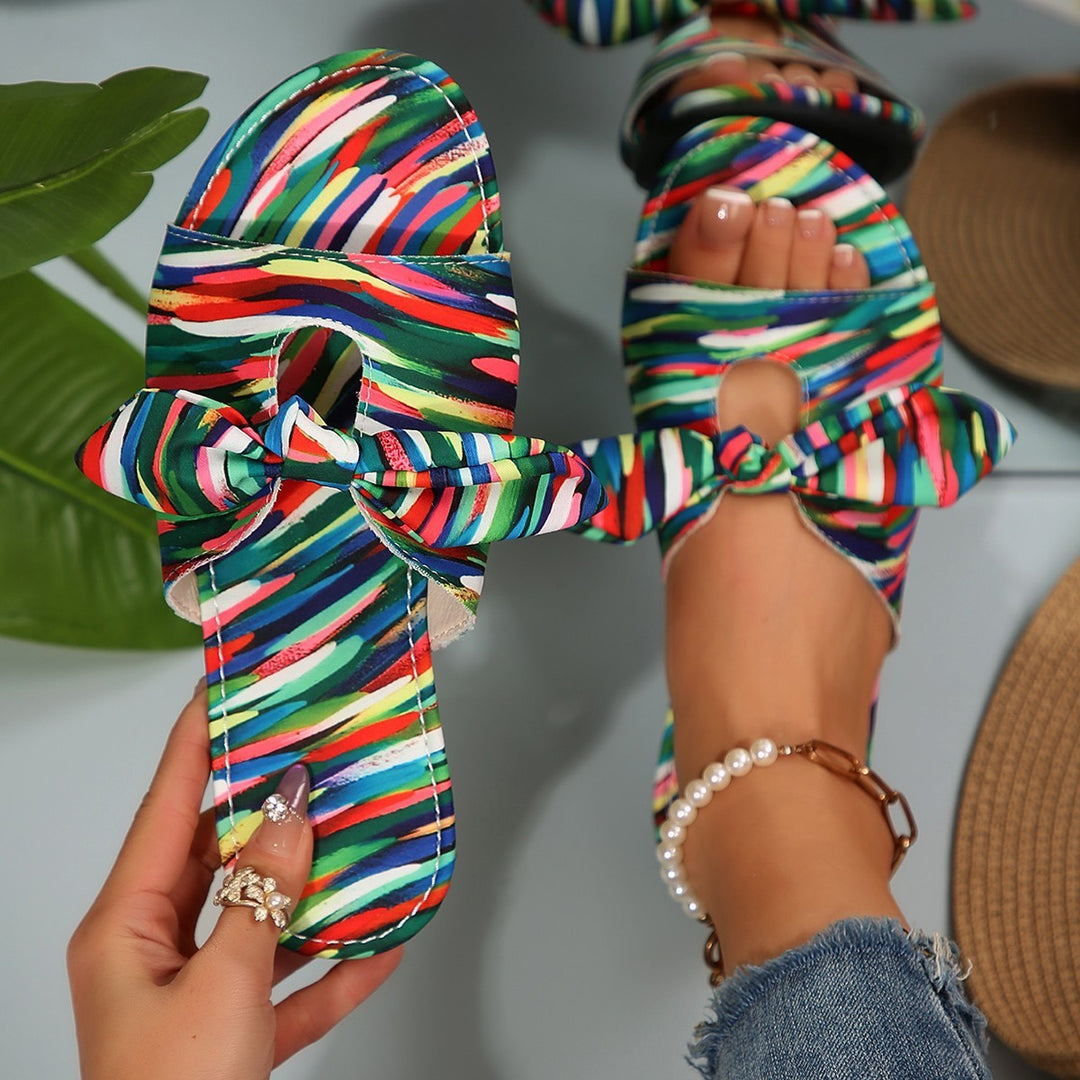 Damen Offene Sandalen mit dekorativem Schleifen-Detail und buntem Muster EB