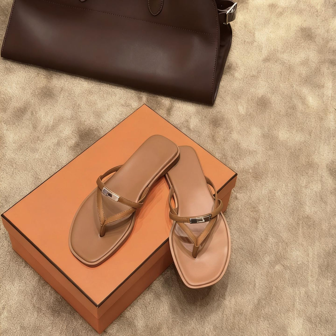 Damen Zehentrenner mit elegantem Riemendesign und bequemer Sohle EB