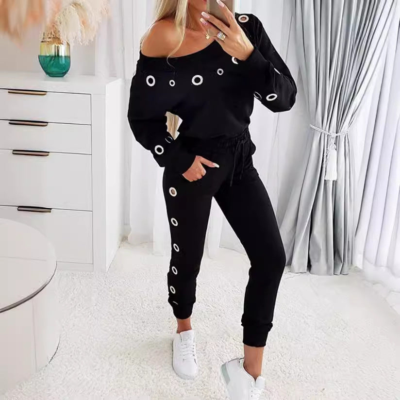 Damen Lässiges Freizeitoutfit mit gekonntem Cut-Out und Ösendetails EB