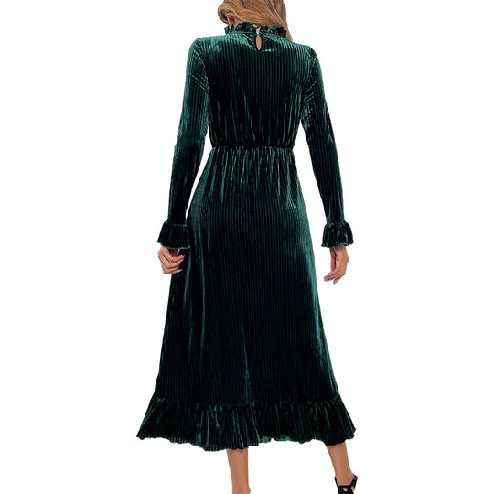 Damen Midikleid aus plissiertem Samt mit Stehkragen geraffter Taille und Volant-Saum Eichborn Berlin