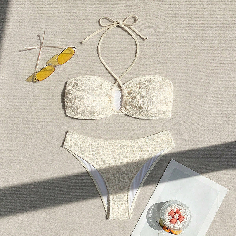 Damen Bandeau-Bikini mit raffinierten Schnürdetails und hohem Beinausschnitt EB