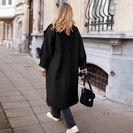 Damen Oversize-Mantel mit weitem Revers, überschnittener Schulter und verdeckter Knopfleiste EB