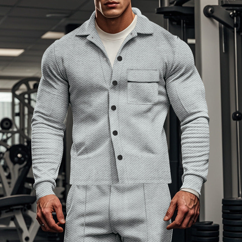 Herren Herrenjacke aus angenehmem Stoff mit modernen Knopfdetails und Brusttasche EB