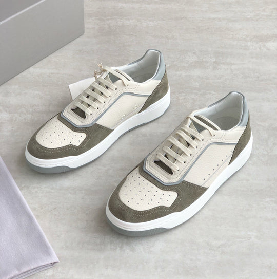 Damen Sportliche Leder Sneakers mit modischem Design und atmungsaktiver Oberflächenstruktur EB