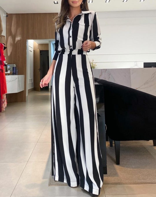 Damen Eleganter Jumpsuit mit auffälligem Streifenmuster und praktischen Taschen EB