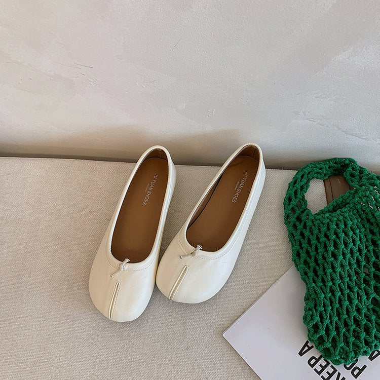 Damen Ballerina-Schuhe mit modischen Einschnitten und bequemer Sohle EB