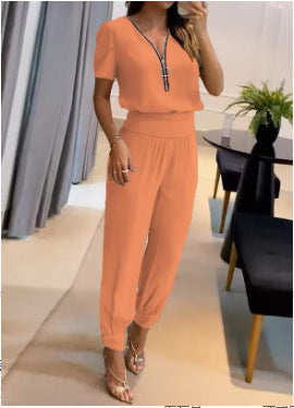 Damen Jumpsuit mit V-Ausschnitt und Gummizug EB