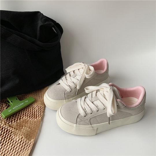 Damen Bequeme Sneaker mit weichem Wildleder-Obermaterial und atmungsaktivem Innenfutter EB