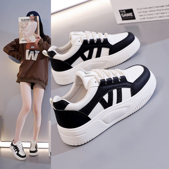 Damen Sportliche Sneaker mit gepolsterter Sohle und modischem Obermaterial EB