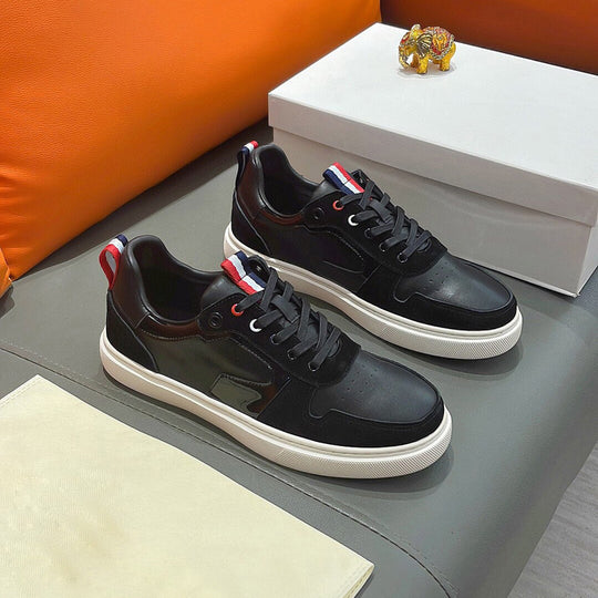 Damen Sneakers mit metallic Akzenten und bequemer Dämpfung EB