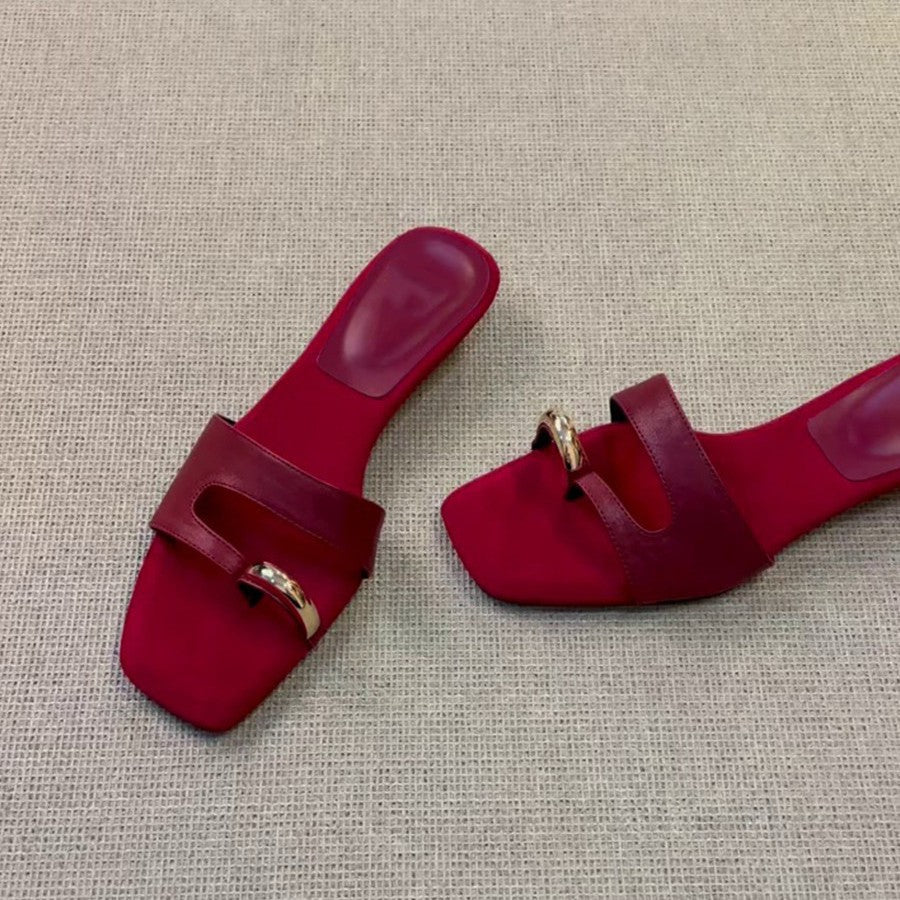 Damen Elegante und komfortable Clogs mit modischem Riemchen EB