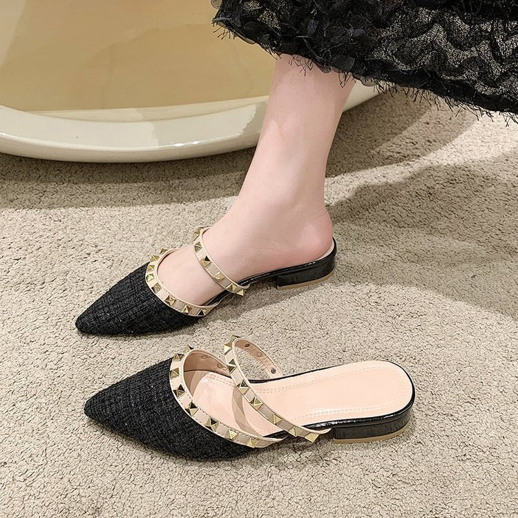 Damen elegante Mules mit strukturierter Oberfläche und Metallakzenten EB