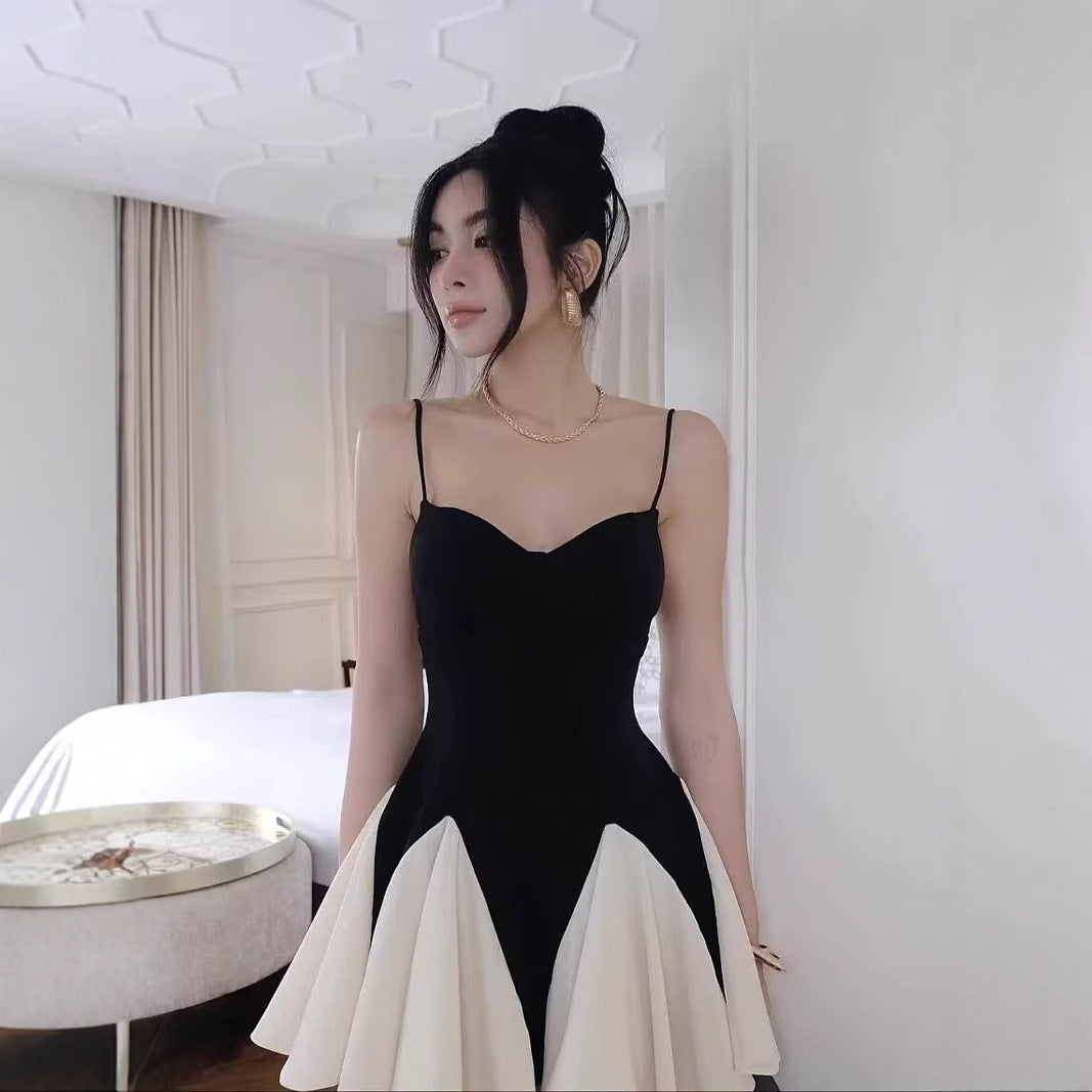 Damen Sommerkleid mit strahlendem Kontrastdesign EB