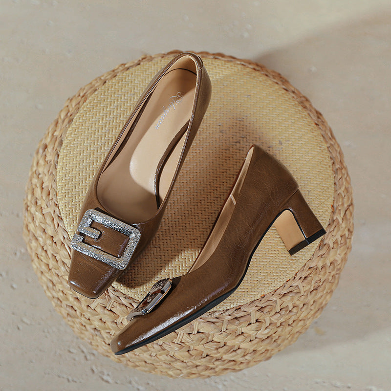 Damen elegante Absatzschuhe mit modischem Schmuckdetail EB