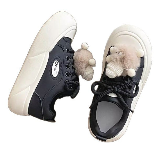 Damen Sneakers mit modischen Pompon-Applikationen und bequemer Sohle EB