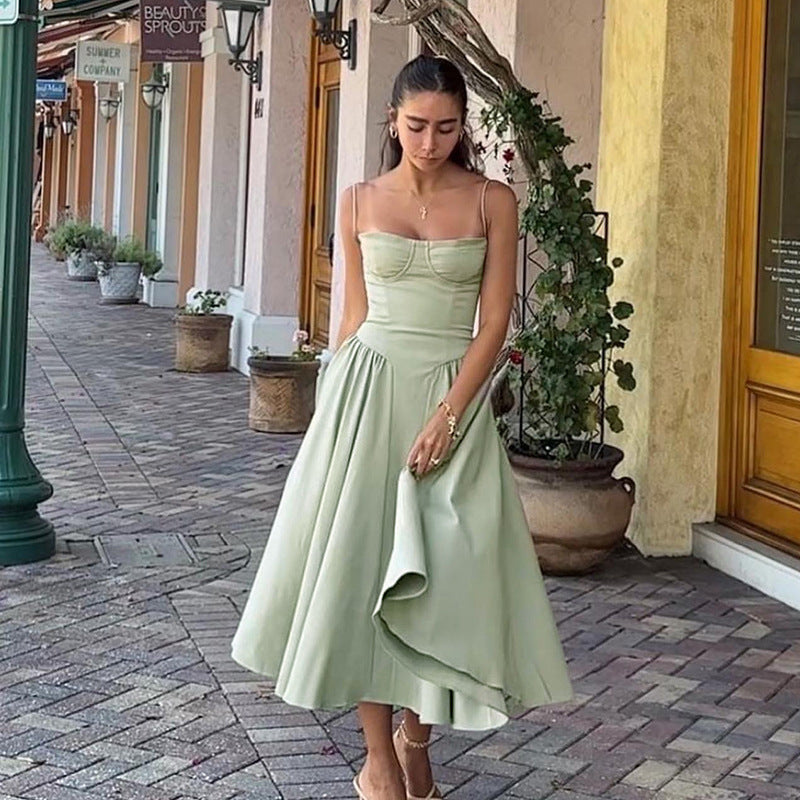 Damen Midi-Kleid mit elegantem Schnitt und komfortablen Trägern EB