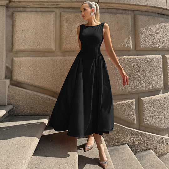 Damen Maxikleid mit elegantem Schnitt und fließendem Material EB