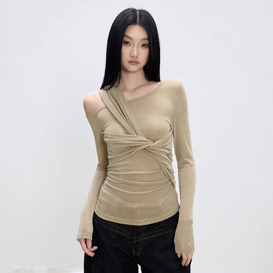 Damen Raffiniertes Longsleeve Shirt mit asymmetrischem Design EB