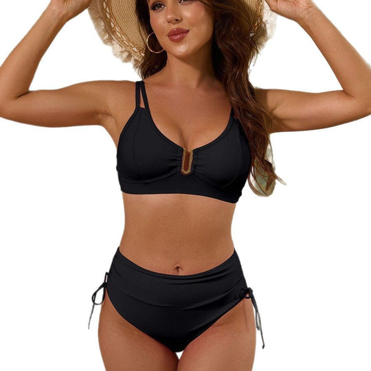 Damen Hochtailliertes Bikini-Set mit verstellbaren Trägern und elegantem Goldakzent EB