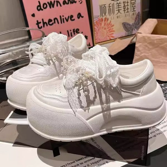 Damen modische Plateau-Sneaker mit dekorativem Schleifendetail und eleganter Schnürung EB